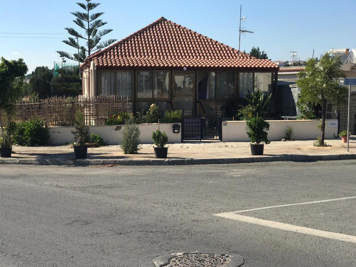 Sweet N' Boujee Studio Apartment With Varenda Pafos Zewnętrze zdjęcie